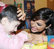 Лейла Алиева встретилась в Баку с пациентами Психоневрологического центра, воспитанниками детского дома номер 1 и жильцами общежития для девушек