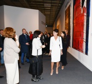 First Vice-president Mehriban Aliyeva becomes familiarized with the 8th Moscow International Contemporary Art Biennale 