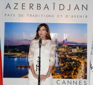  Во французском городе Канны состоялась церемония открытия выставки «Азербайджан: страна традиций и будущего»