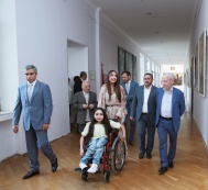 Leyla Aliyeva visits the State Art Academy 